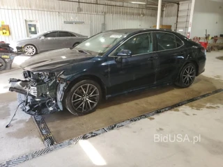 TOYOTA CAMRY SE SE