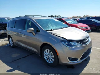 CHRYSLER CHRYSLER PACIFICA TOURING PLUS