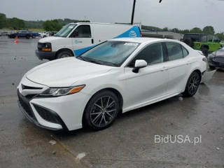 TOYOTA CAMRY SE SE
