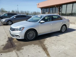 VOLKSWAGEN PASSAT SE SE
