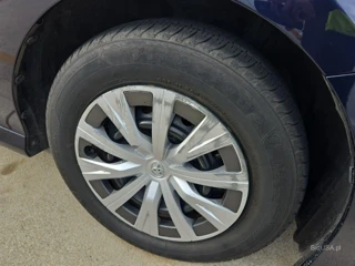 TOYOTA TOYOTA CAMRY LE