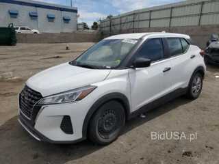 NISSAN KICKS S S