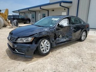 VOLKSWAGEN PASSAT SE SE