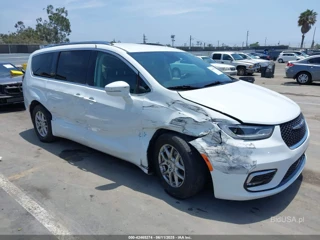 CHRYSLER CHRYSLER PACIFICA TOURING L