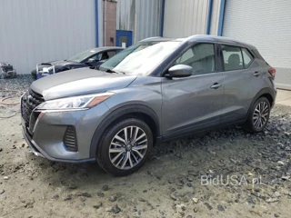 NISSAN KICKS SV SV