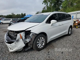 CHRYSLER PACIFICA T TOURING L
