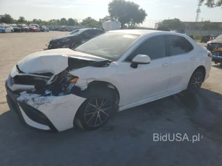 TOYOTA CAMRY SE SE