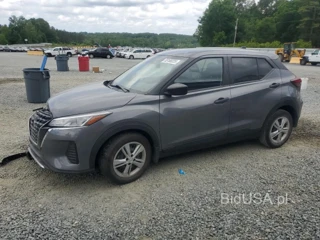 NISSAN KICKS S S