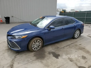 TOYOTA CAMRY LE LE