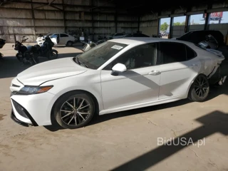 TOYOTA CAMRY SE SE
