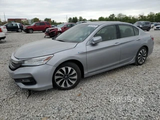 HONDA ACCORD TOU TOURING HYBRID