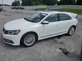 VOLKSWAGEN PASSAT SE SE