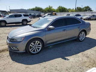 VOLKSWAGEN PASSAT SE SE