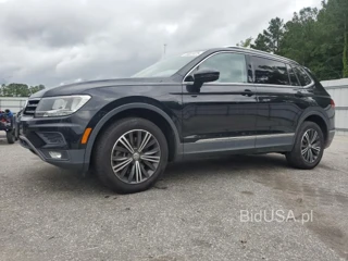 VOLKSWAGEN TIGUAN SE SE