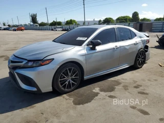 TOYOTA CAMRY SE SE