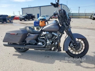 HARLEY-DAVIDSON FLHXS STRE STREET GLIDE SPECIAL
