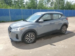 NISSAN KICKS SV SV