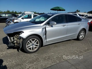FORD FUSION SE SE