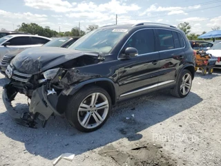 VOLKSWAGEN TIGUAN S S