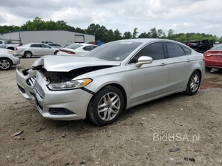 FORD FUSION SE SE