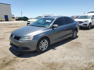 VOLKSWAGEN JETTA SE SE