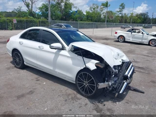 MERCEDES-BENZ MERCEDES-BENZ C 300 SEDAN