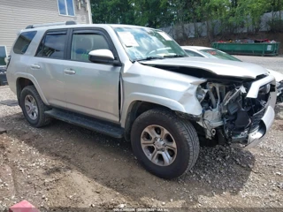 TOYOTA TOYOTA 4RUNNER SR5