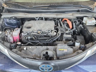 TOYOTA TOYOTA SIENNA LE