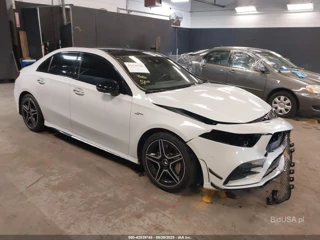 MERCEDES-BENZ MERCEDES-BENZ AMG A 35 4MATIC