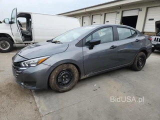 NISSAN VERSA S S