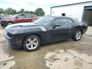 DODGE CHALLENGER SXT