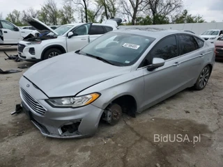 FORD FUSION SE SE