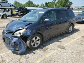 TOYOTA SIENNA LE LE
