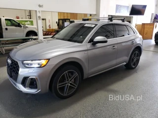 AUDI Q5 E PREST PRESTIGE 55