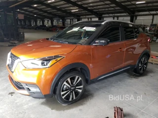 NISSAN KICKS SR SR