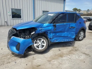 NISSAN KICKS S S