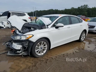 FORD FUSION SE SE
