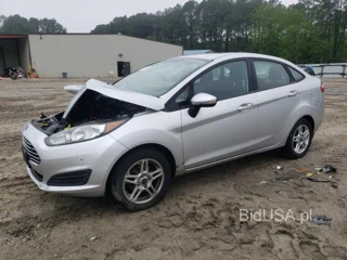 FORD FIESTA SE SE