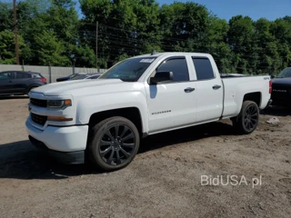 CHEVROLET SILVERADO K1500 CUSTOM