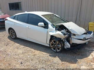 TOYOTA TOYOTA PRIUS XLE