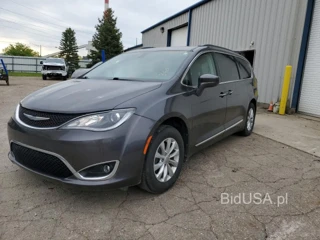 CHRYSLER PACIFICA T TOURING L