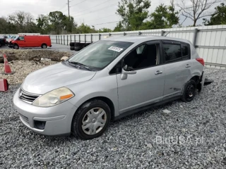 NISSAN VERSA S S