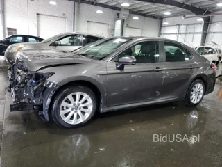 TOYOTA CAMRY L L