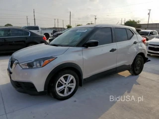 NISSAN KICKS S S