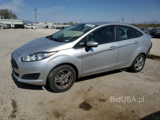 FORD FIESTA SE SE
