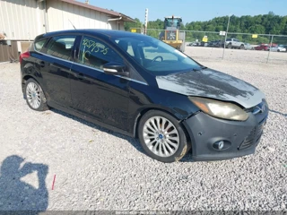 FORD FORD FOCUS TITANIUM