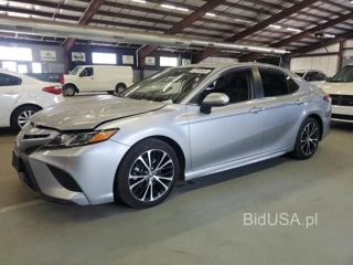 TOYOTA CAMRY L L