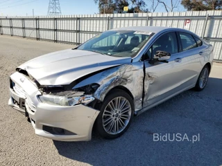FORD FUSION SE SE