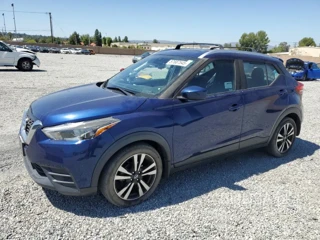 NISSAN KICKS SV SV