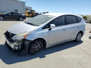 TOYOTA PRIUS V